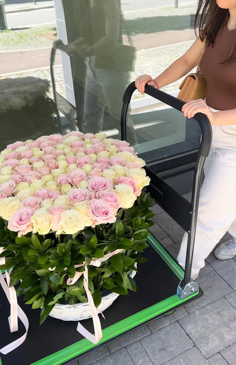 Cesta 100 rose - 1